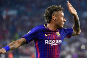 Neymar tới Paris Saint-Germain: Giấy phép tới giới thượng lưu