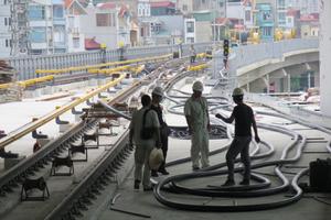 Dự án Cát Linh – Hà Đông: Đường xong, thiếu tiền mua tàu