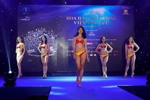Bikini Vietjet “đốt nóng” Hoa hậu Đại Dương 2017