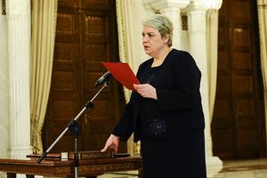 Romania điều tra hình sự Phó Thủ tướng Sevil Shhaideh