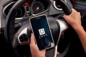 Uber bị điều tra tham nhũng