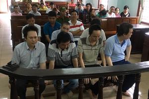 Đội trưởng thanh tra giao thông bất ngờ nhận tội hối lộ