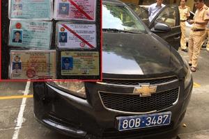 Mang thẻ thanh tra giao thông giả, đi xe gắn biển xanh 80B 'dỏm' để chở ma túy