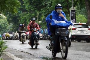 Miền Bắc chuyển rét, miền Trung mưa to