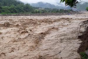 Từ đêm 15 -17/10: Hoàn lưu bão và không khí lạnh gây mưa to