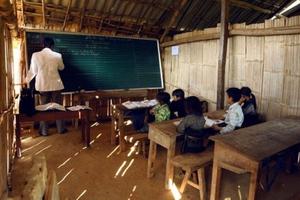 Triển khai chương trình GDPT mới: Cần lộ trình cho từng trường