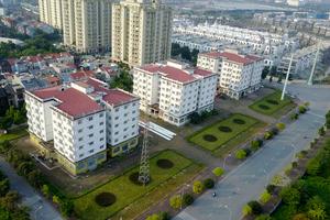 Hà Nội: Ba tòa nhà bị đề nghị đập bỏ sau 10 năm không người ở