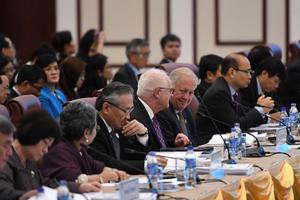 APEC chống tham nhũng, chống khủng bố