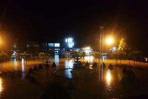 Hơn 15.000 ngôi nhà ở 'rốn lũ' Đại Lộc ngập sâu trong nước