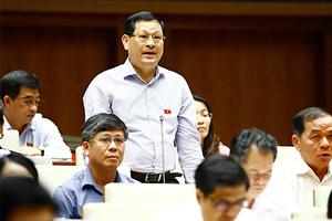 Bộ trưởng Giáo dục: Chương trình SGK 3 năm mới tiêu hơn 50 tỷ