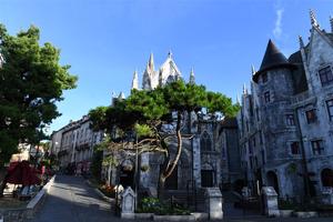 Mercure Bana Hills French Village tặng ưu đãi đặc biệt cho khách hàng