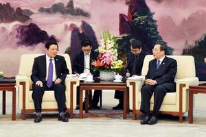 Đoàn đại biểu Đảng Cộng sản Việt Nam làm việc tại Trung Quốc