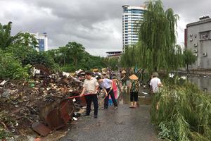 Hơn 2.000m3 rác thải 10 năm mới được di dời