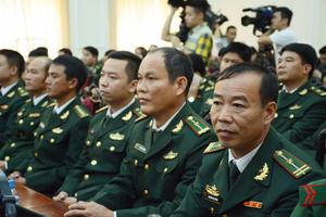 Gặp những "giáo viên" mang quân hàm xanh