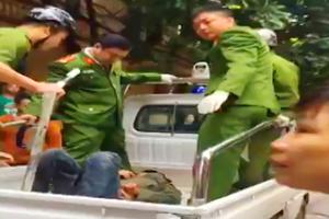 Nổ súng bắn vào chân đối tượng gây rối