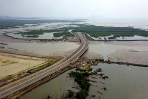  “Lùm xùm” thu hồi dự án Cảng tổng hợp và Container Cái Mép Hạ