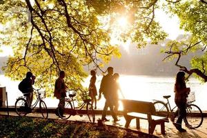 Miền Bắc rét về đêm và sáng, miền Trung mưa lớn