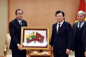Phó Thủ tướng Trịnh Đình Dũng tiếp Chủ tịch Hội Hữu nghị Việt Nam -Myanmar