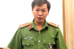Họp báo vụ đầu người trong thùng rác: Bị dọa giết, người vợ sát hại chồng rồi bỏ đầu vào ba lô