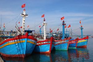 Ngăn chặn, loại bỏ khai thác hải sản bất hợp pháp