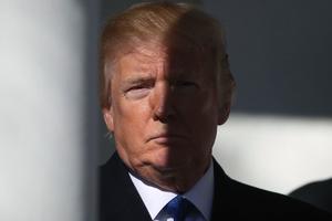 Trump đón kỷ niệm 1 năm nhậm chức bằng nguy cơ chính phủ đóng cửa