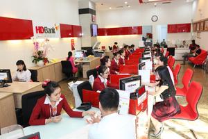 Khối ngoại đổ hàng trăm triệu USD vào cổ phiếu ngân hàng
