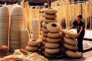 Triển khai các chương trình phát triển làng nghề