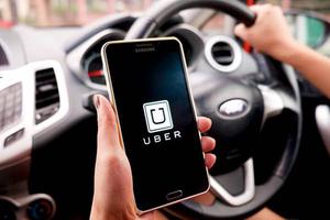 Tòa án đình chỉ thụ lý vụ Uber kiện Cục thuế TP.HCM