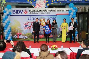 Khách hàng BIDV nhận giải 500 triệu đồng  