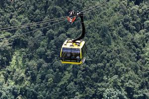 Tết này lên đỉnh Fansipan chiêm bái tượng Phật A Di Đà cao nhất Việt Nam