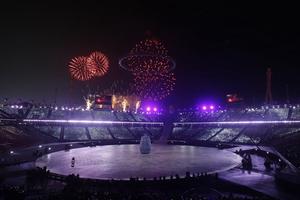 Hai miền Triều Tiên diễu hành chung khai mạc PyeongChang 2018