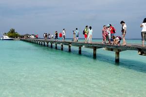 Ngành du lịch Maldives thiệt hại nặng nề do bất ổn chính trị