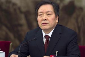 Quan tham TQ thích gái trẻ, nghiện ăn đuôi cá sấu dài cả mét