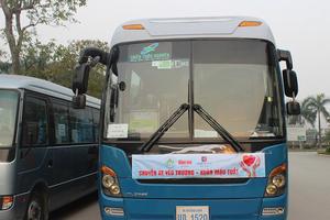 Những "Chuyến xe yêu thương” đưa người bệnh về quê đón Tết 