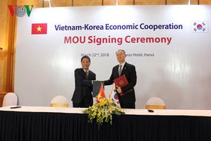 Việt Nam - Hàn Quốc ký kết hàng loạt hợp tác về công nghiệp
