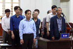 Vụ vỡ ống cấp nước sông Đà: Nữ chủ tọa bác đề nghị hoãn phiên tòa