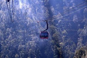 Kỳ vĩ những công trình tâm linh trên đỉnh Fansipan