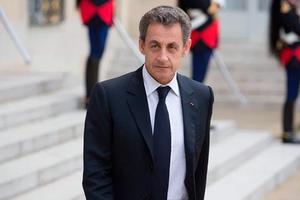 Cựu tổng thống Sarkozy phải hầu tòa vì tội mới