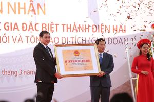 Thành Điện Hải đón nhận Bằng xếp hạng Di tích quốc gia đặc biệt 
