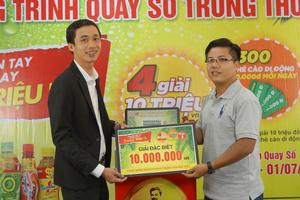 Nhiều khách hàng trúng thưởng chục triệu khi uống Trà Xanh Không Độ