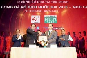Chủ tịch VPF chia sẻ "gan ruột" về việc nắm giữ nhiều chức vụ