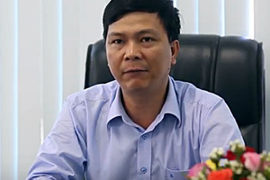 Đường dây buôn lậu xăng dầu "khủng" được nhiều cán bộ hải quan bảo kê