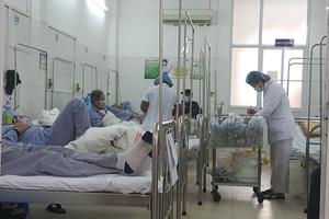 Tăng cường vệ sinh môi trường phòng dịch sốt xuất huyết   