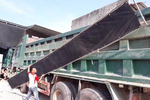 CSGT Bắc Giang ra quân xử lý xe chở quá tải, quá khổ