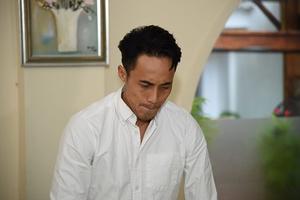 Phạm Anh Khoa khóc, nói lời xin lỗi sau scandal bị tố gạ tình