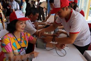 Chuyên gia lưu ý “hãy nhớ số đo huyết áp như số tuổi của mình”