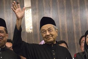 Tân Thủ tướng Malaysia cải tổ cơ quan chống tham nhũng