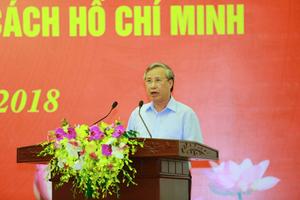 Ông Trần Quốc Vượng: Kiên quyết đấu tranh việc hạ thấp uy tín lãnh tụ