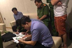Phó chủ tịch VFF Nguyễn Xuân Gụ tự khai có quan hệ với 'cô gái lạ'