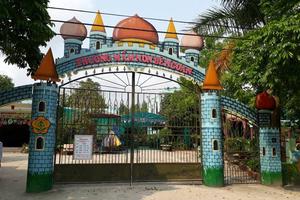 Cam kết chịu trách nhiệm vết thương cho cháu bé